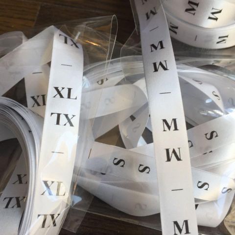 CINTA TALLAJE LETRAS/NUMEROS 704 (PIEZA 50 METROS)